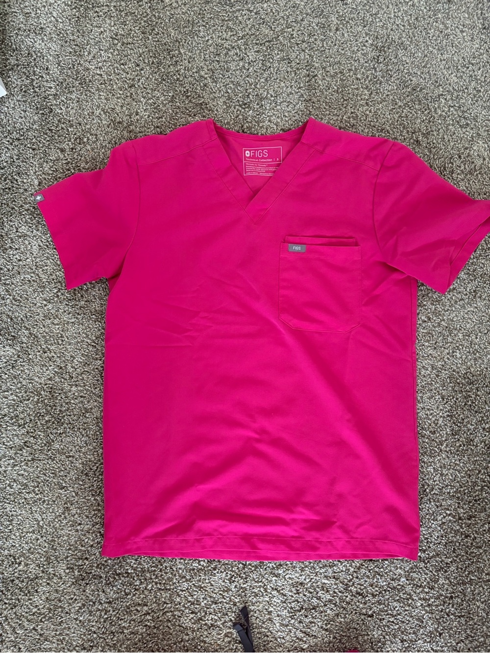 Figs Scrubs Set in Shocking Pink - Men’s size small - Picture 4 of 5